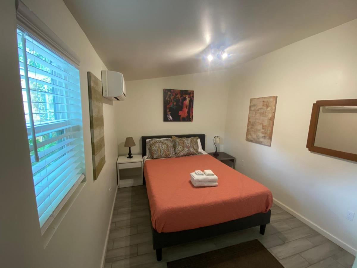 One Bedroom Apartment With Hot Tub 2 Blocks To Magazine Street نيو أورلينز المظهر الخارجي الصورة